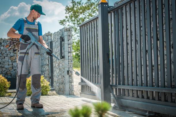 Best Soft Washing  in Russellville, AR